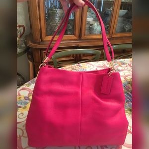 ⚠️NEGOTIABLE⚠️ COACH Leather Shoulder Bag